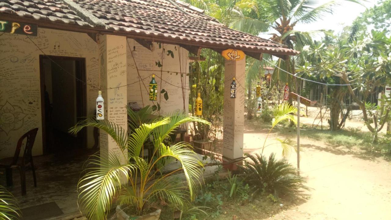 Neem Beach House 트링코말리 외부 사진